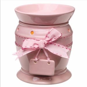 BNIB SCENTSY PINK-A-BOO WARMER